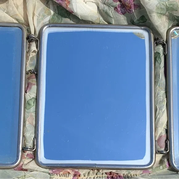 Vintage French Triptych 1950’s Tri-Fold Vanity Barber Mirror - Picture 15 of 17